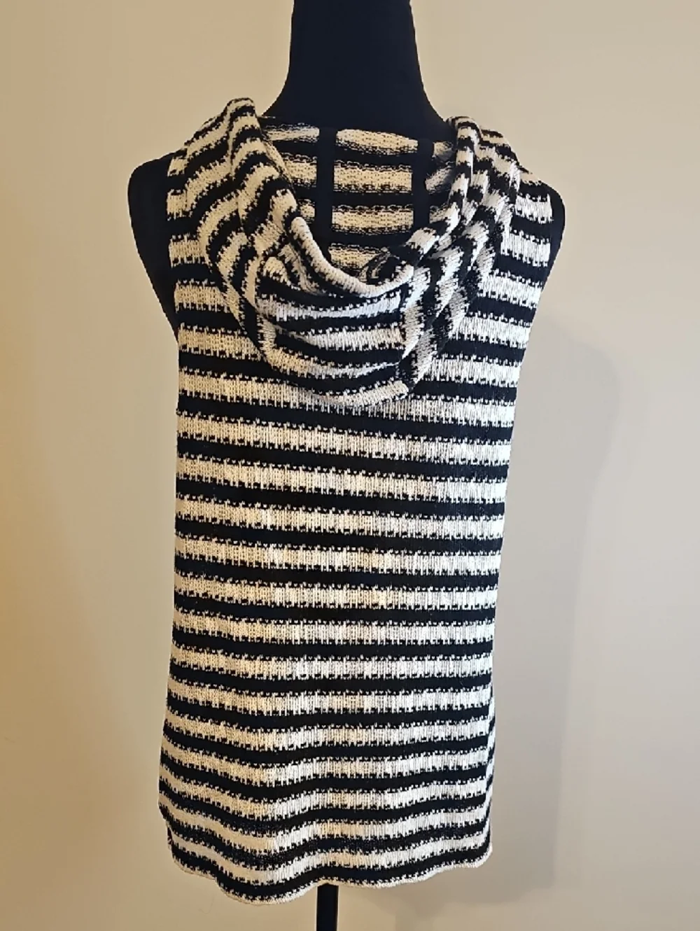 Sanctuary Black & White Striped Hooded Sleeveless Tunic
